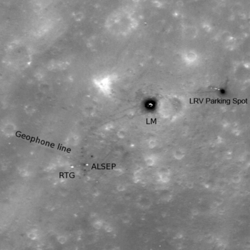 Место посадки Аполлона-16 (LRO, 8 июля 2010 г)